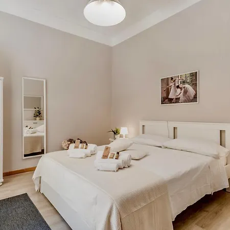 Domus Camilla Apartment *